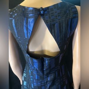 Robe Eva Franco Orla Métallique Dentelle Tulle Taille 8 - Noir Avec Dentelle Dorée, Neuve Avec étiquettes (NWT)
